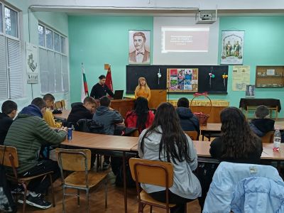 Отбелязване на Международния ден за борба с вируса на ХИВ, причиняващ СПИН 1