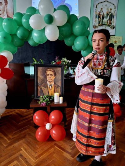 104 години ПТГ "Васил Левски" 9