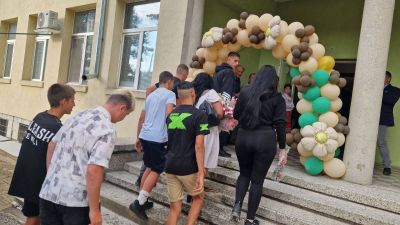 Честит първи учебен ден! 5