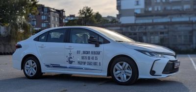 ПТГ "Васил Левски" вече има нов учебен автомобил  6