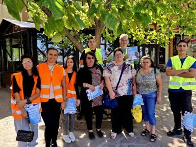 Ученици от ПТГ "Васил Левски" се включиха в кампанията "Дни на безопасността на пътя" 2