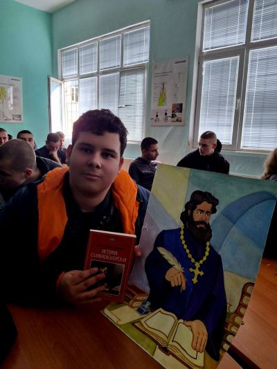 Образователния спектакъл "Подвигът на народните будители" на сцената на ПТГ "Васил Левски" 9