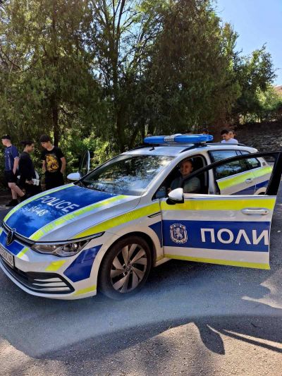 Ден за безопасността на пътя с инспектор Любомир Белчев! - ПТГ Васил Левски - Горна Оряховица